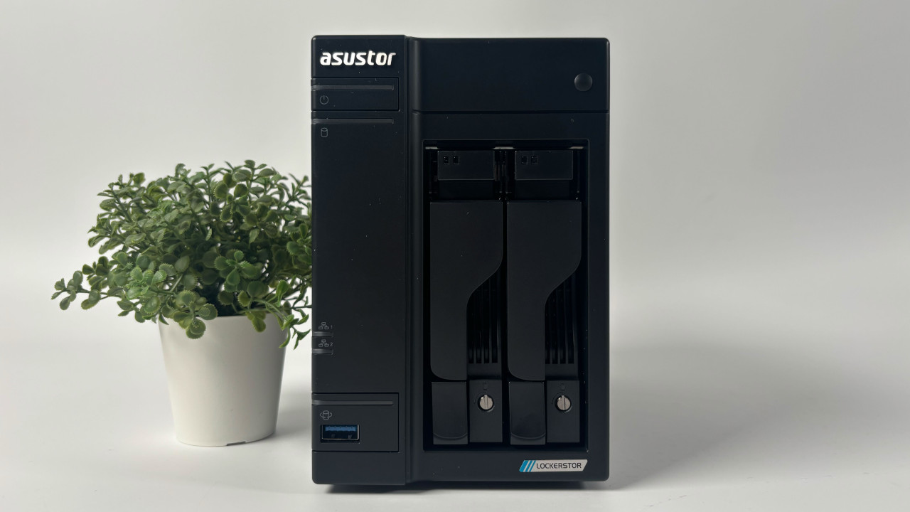 Recensione ASUSTOR LockerStor 2 Gen2+: la rete a 5 Gbps fa la differenza