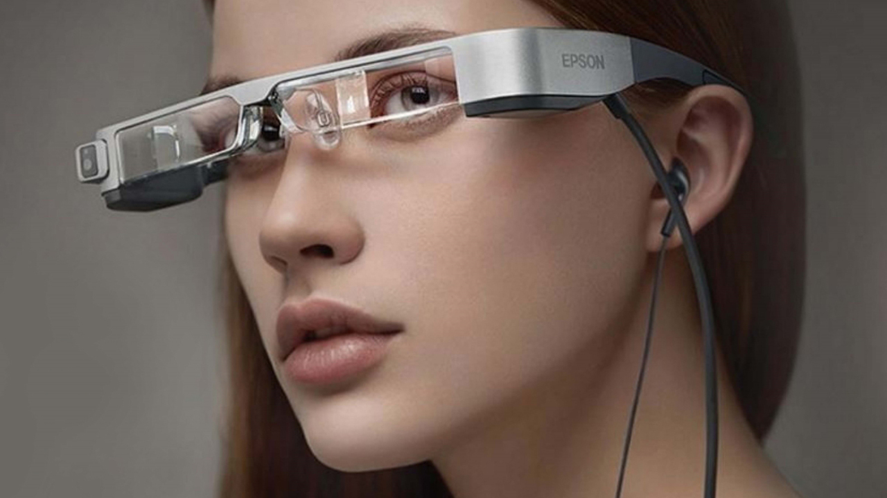 ELIO: la rivoluzione dello shopping online passa dagli smart glasses