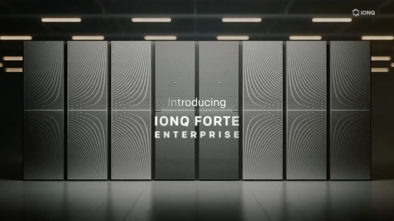 Alla ricerca del vantaggio quantistico: IonQ presenta due nuovi computer quantistici, Forte Enterprise e Tempo