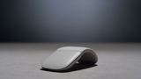 Microsoft Surface Arc è il nuovo mouse wireless presentato con i Surface Laptop
