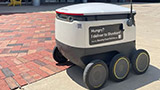 I robot di Starship consegnano cibo in 50 campus universitari. Possono impennare e parlare
