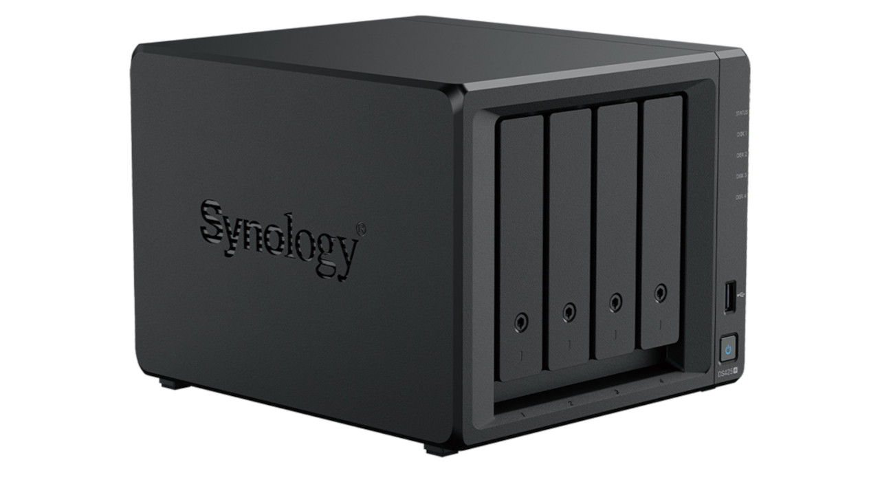 Synology DS425+: poche applicazioni, per concentrarsi sulla salvaguardia del dato