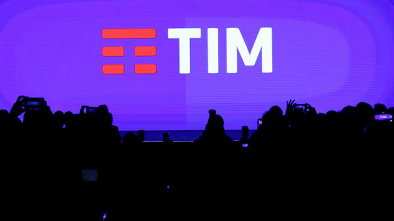 TIM riduce i rincari (solo -0.4%) per la fatturazione mensile. Ecco cosa cambia per gli utenti