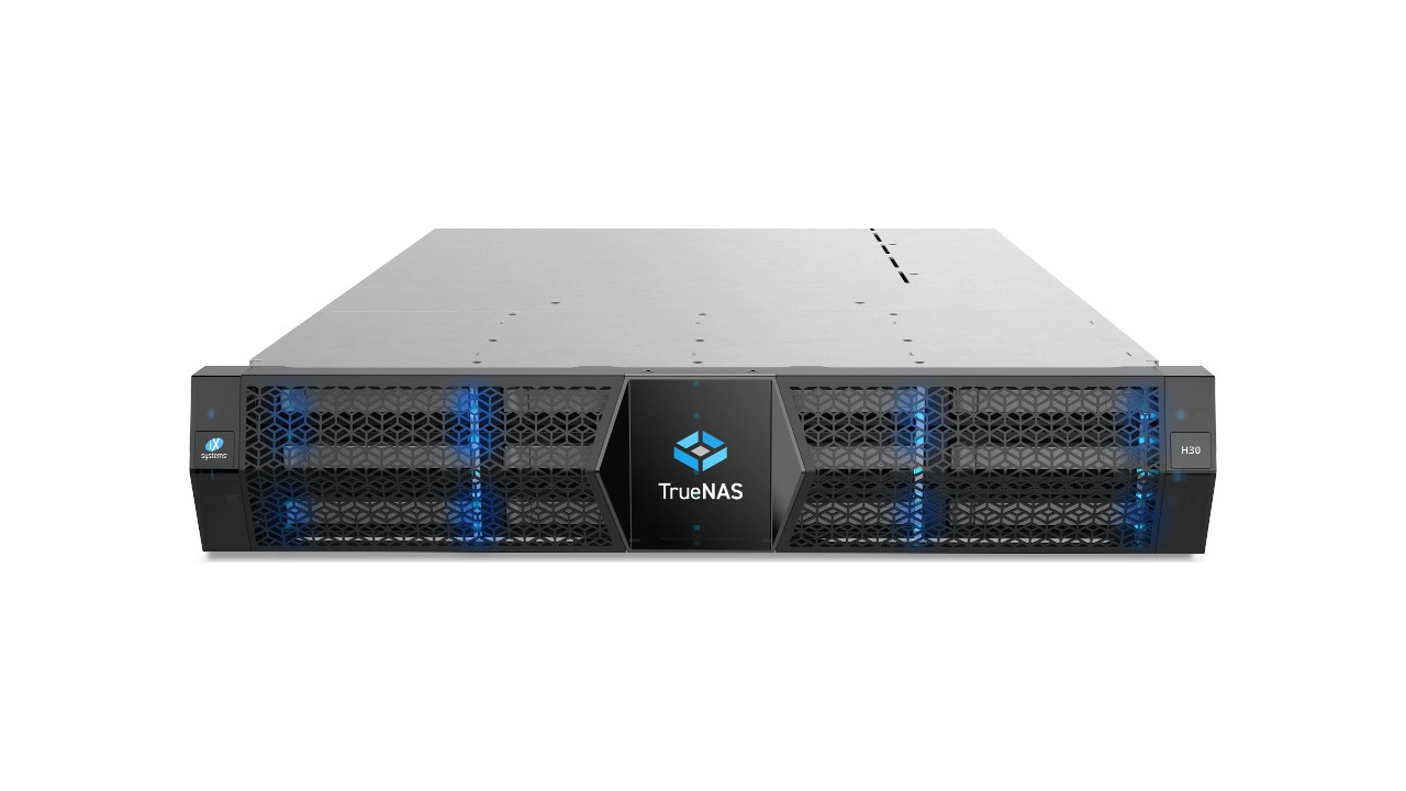 TrueNAS H30: un NAS di fascia altissima con TrueNAS SCALE