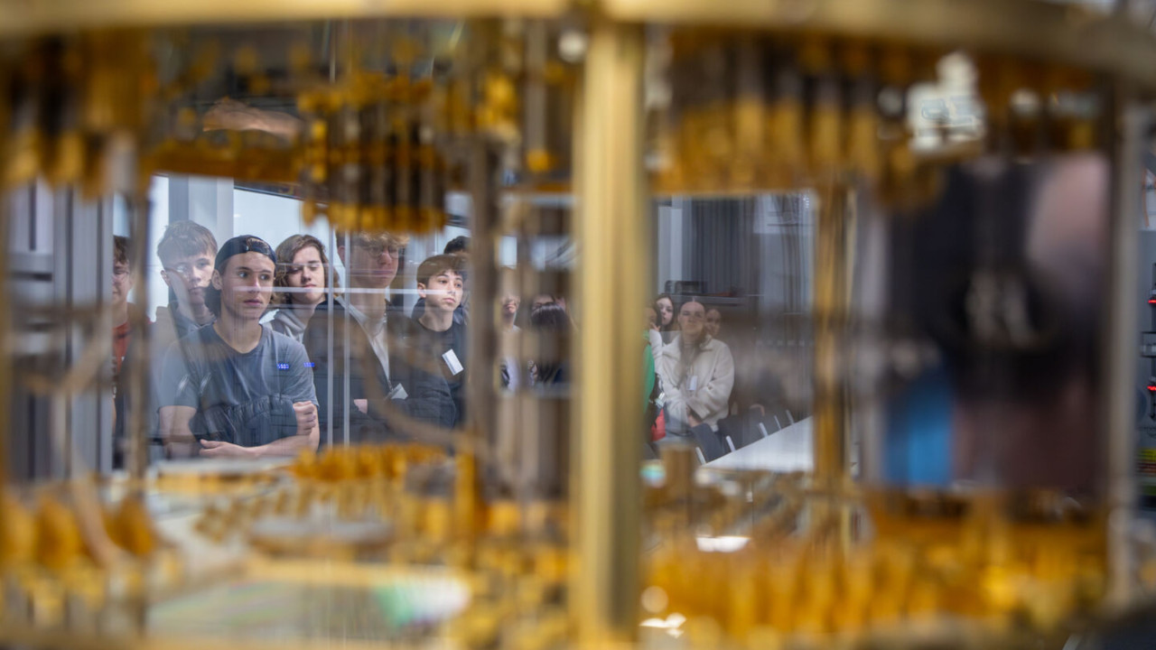&Egrave; stato inaugurato VLQ, il nuovo computer quantistico made in Europe per la ricerca europea