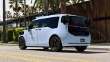 I taxi a guida autonoma viaggiano vuoti per il 44% dei percorsi: e il traffico aumenta