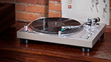 Giradischi Audio-Technica AT-LP120X a trasmissione diretta, analogico e USB: oggi costa pochissimo, -37%!