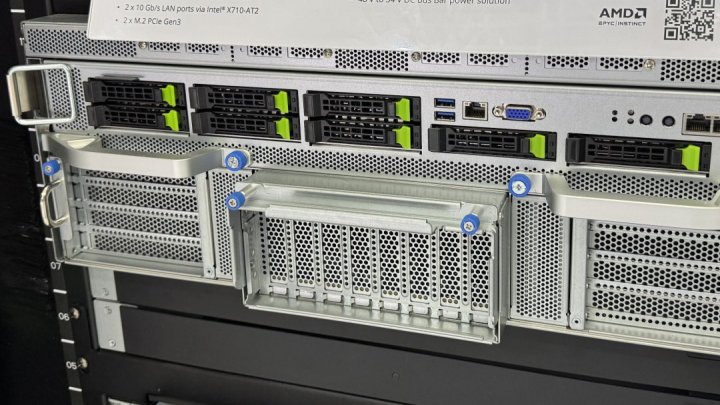  I server Gigabyte con architetture AMD, tra aria e liquido, al Computex 2026
