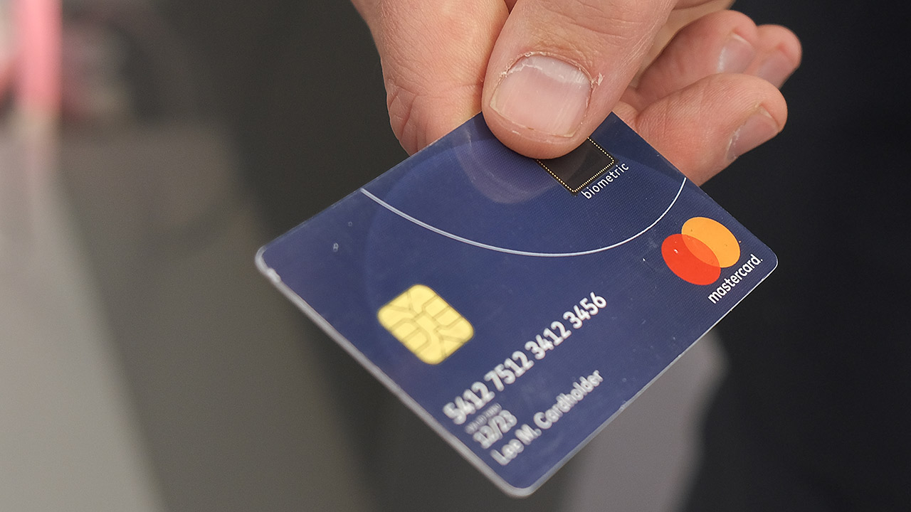 Mastercard vuole mettere un freno alle frodi sugli e-commerce 