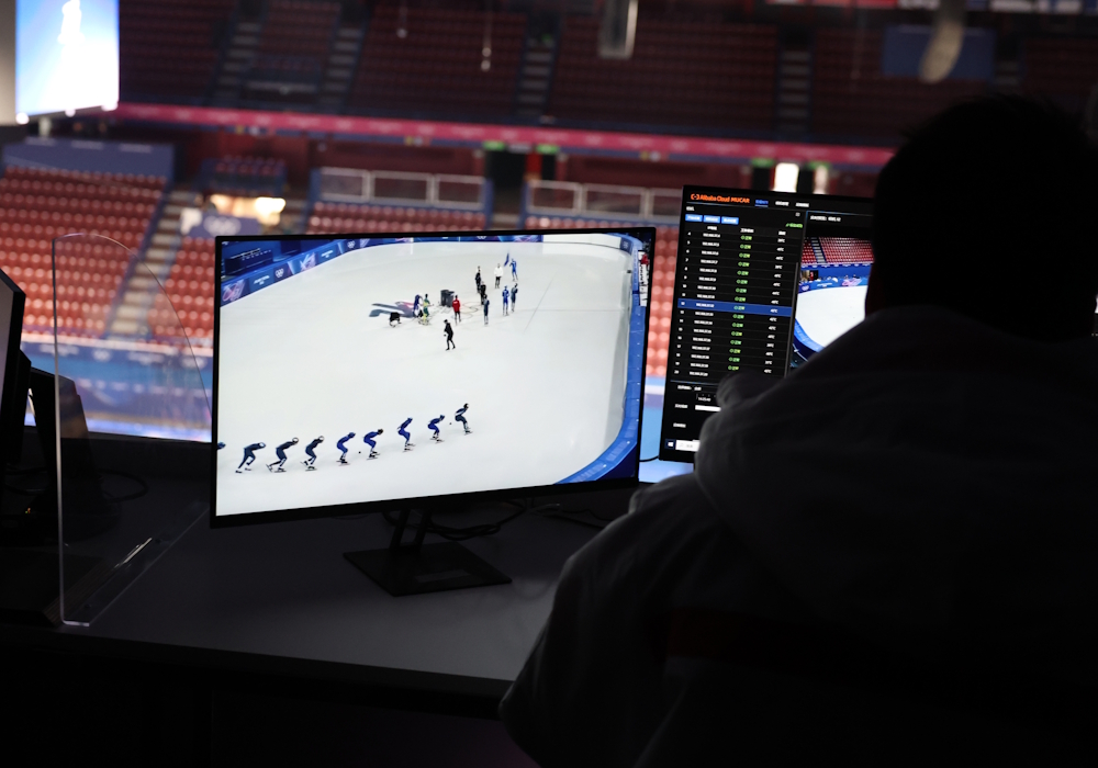 Real-Time 360� Replay