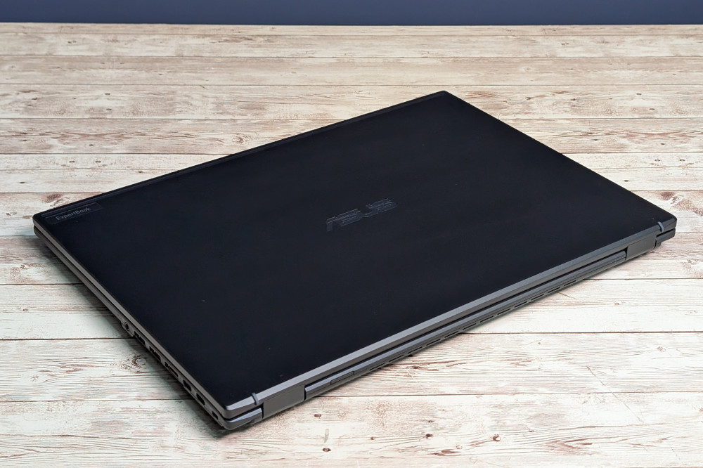 ASUS ExpertBook B3