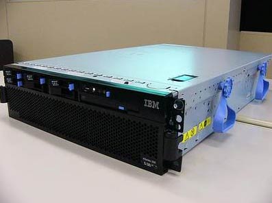 ibm_eseries_366.jpg